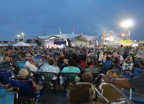 Image: Fox Park Amphitheater Concert Series in Wildwood